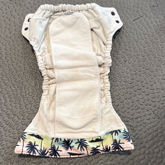 Thirsties NAIO (Natural All in One) diaper in Palm Paradise - Picture 3 of 4